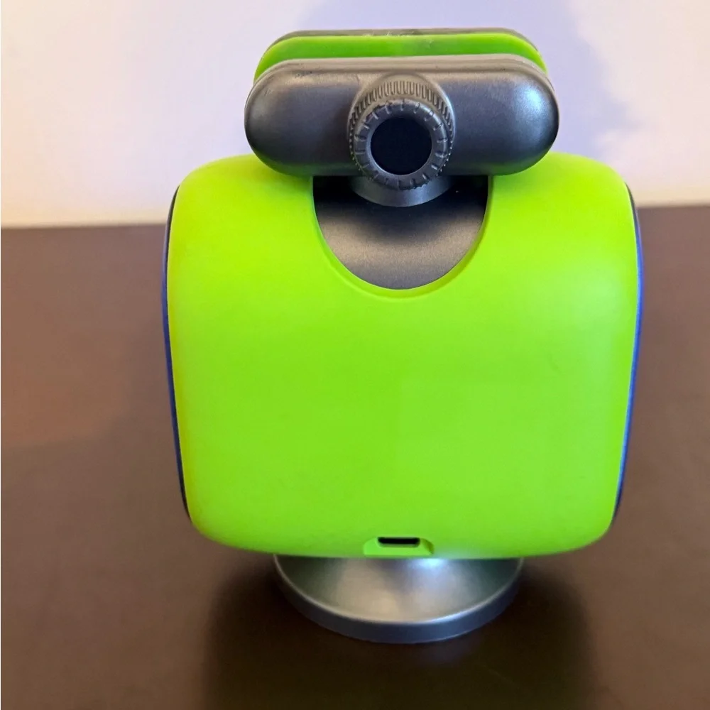 Xbotgo chameleon sports camera - Picture 2 of 4